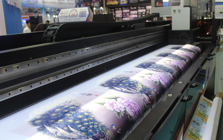 UV Roll to Roll Printer