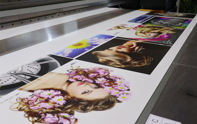 UV Flatbed Printer